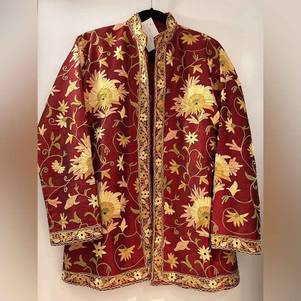 NWT Beautiful Sherwani silk embroidered jacket from Kashmir